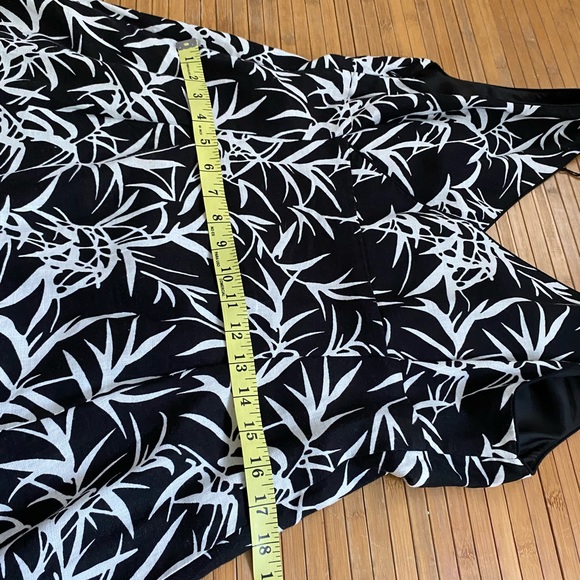 Liz Claiborne linen dress - Picture 8 of 8